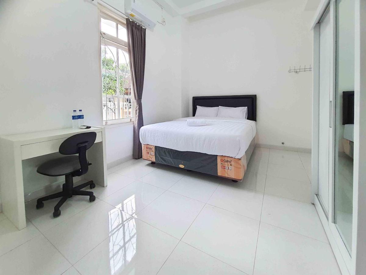 Reddoorz Syariah At Jalan Godean Hotel Ngabean ภายนอก รูปภาพ